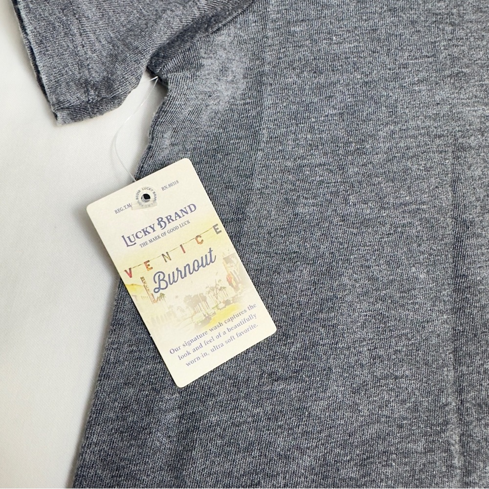 New Lucky Brand Charcoal Burnout Tee size M - Picture 2 of 8